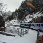 Trenulețul basmelor cu peronul la Saint Moritz